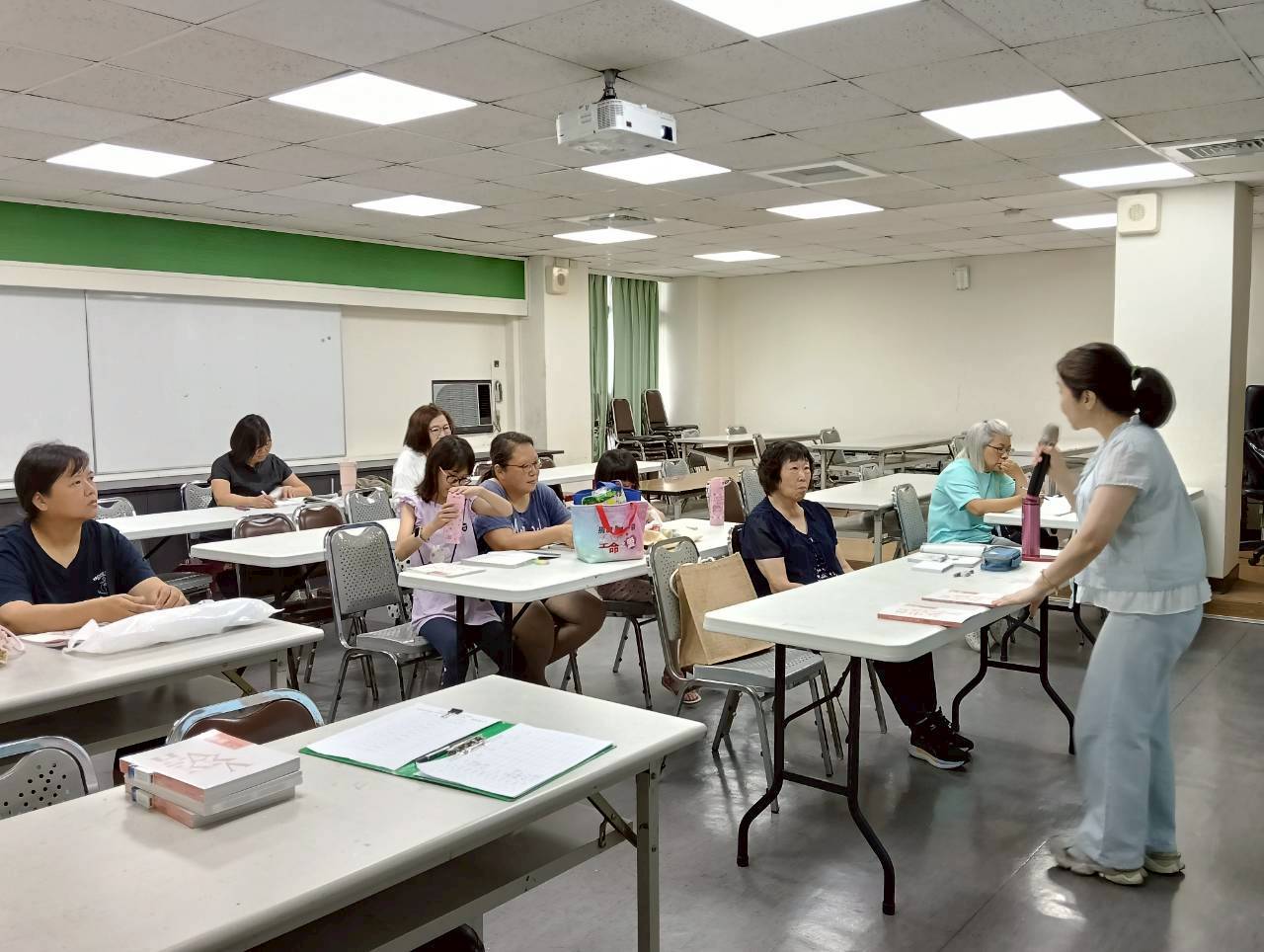 Image-LINE_ALBUM_0606開課-初級客語能力認證研習(文化局班)_260606_12