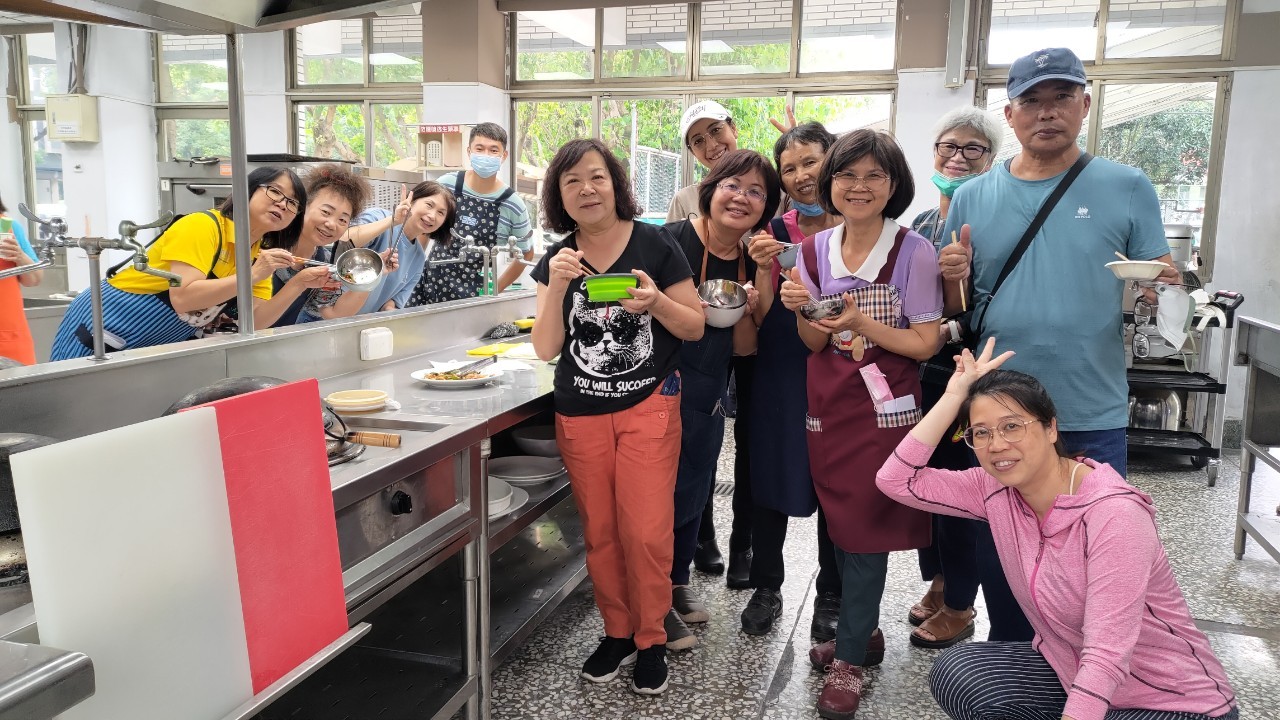 Image-LINE_ALBUM_1130422-2024客家小炒美食廚藝研習(開課日)_240423_21(8)