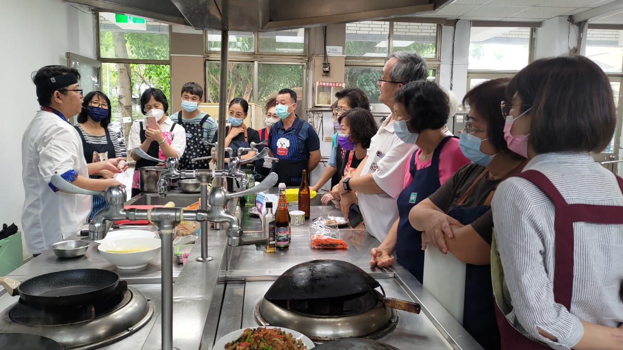 Image-LINE_ALBUM_1130513小炒培訓班(詹老師第一堂課)_240515_3(2)