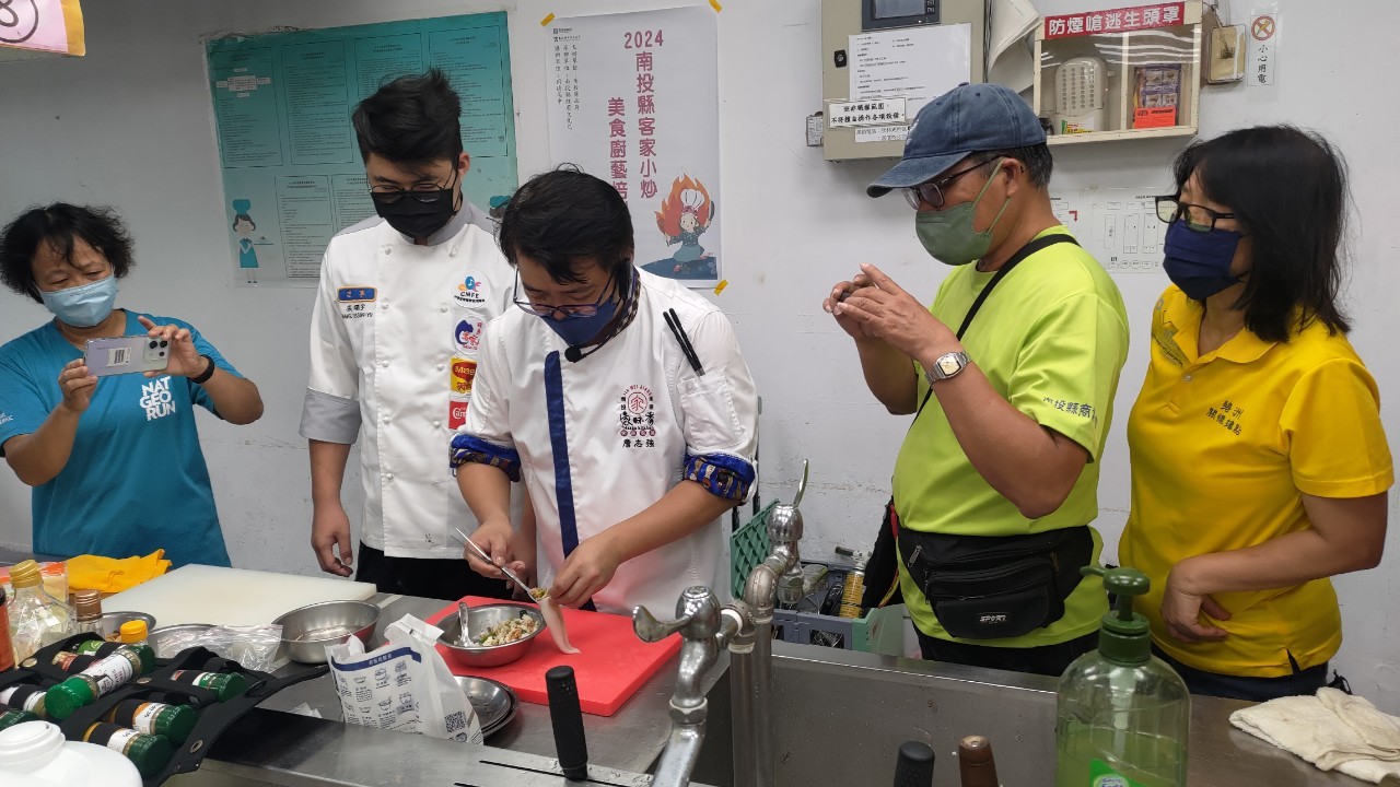 Image-LINE_ALBUM_1130527小炒培訓班結業_240528_15(6)