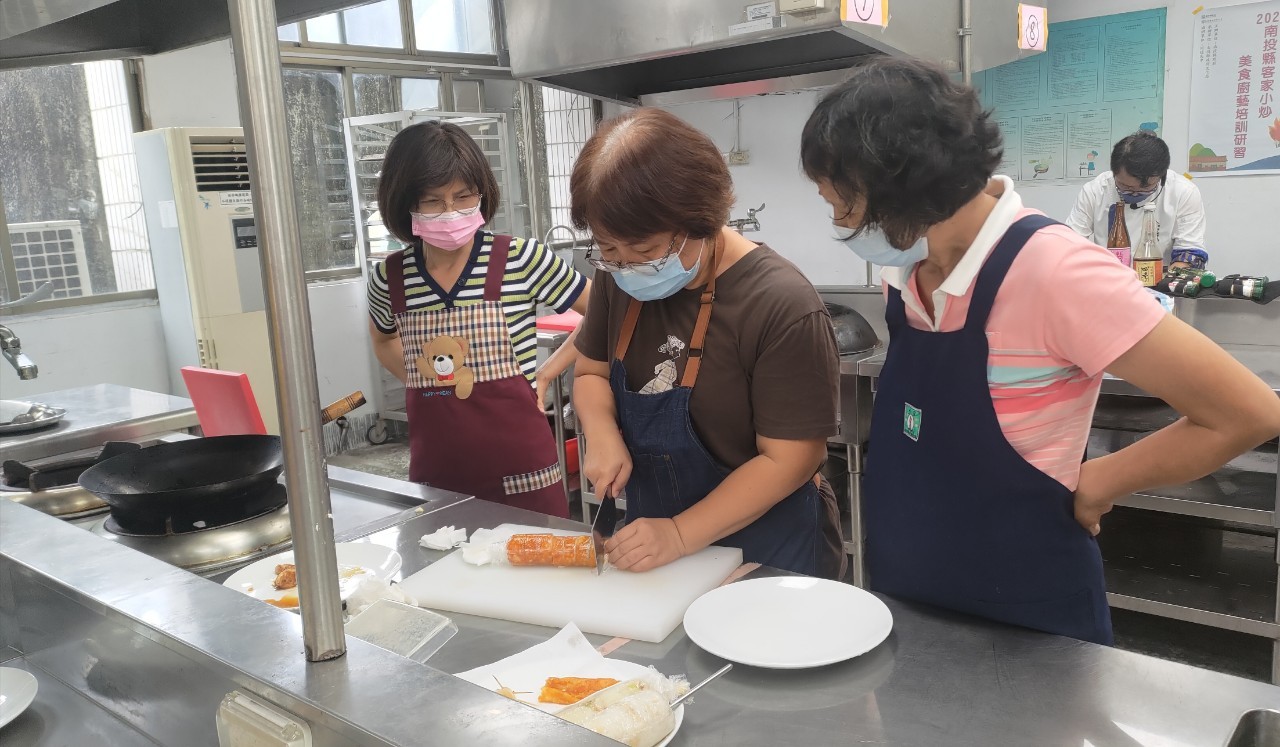 Image-LINE_ALBUM_1130527小炒培訓班結業_240528_8(3)