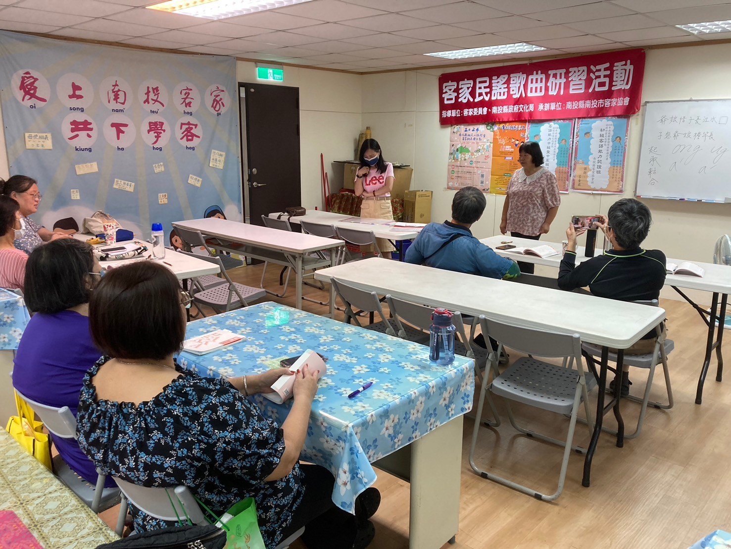 Image-LINE_ALBUM_1130826客語能力初級認證研習_縣客協班結業_240827_1(2)