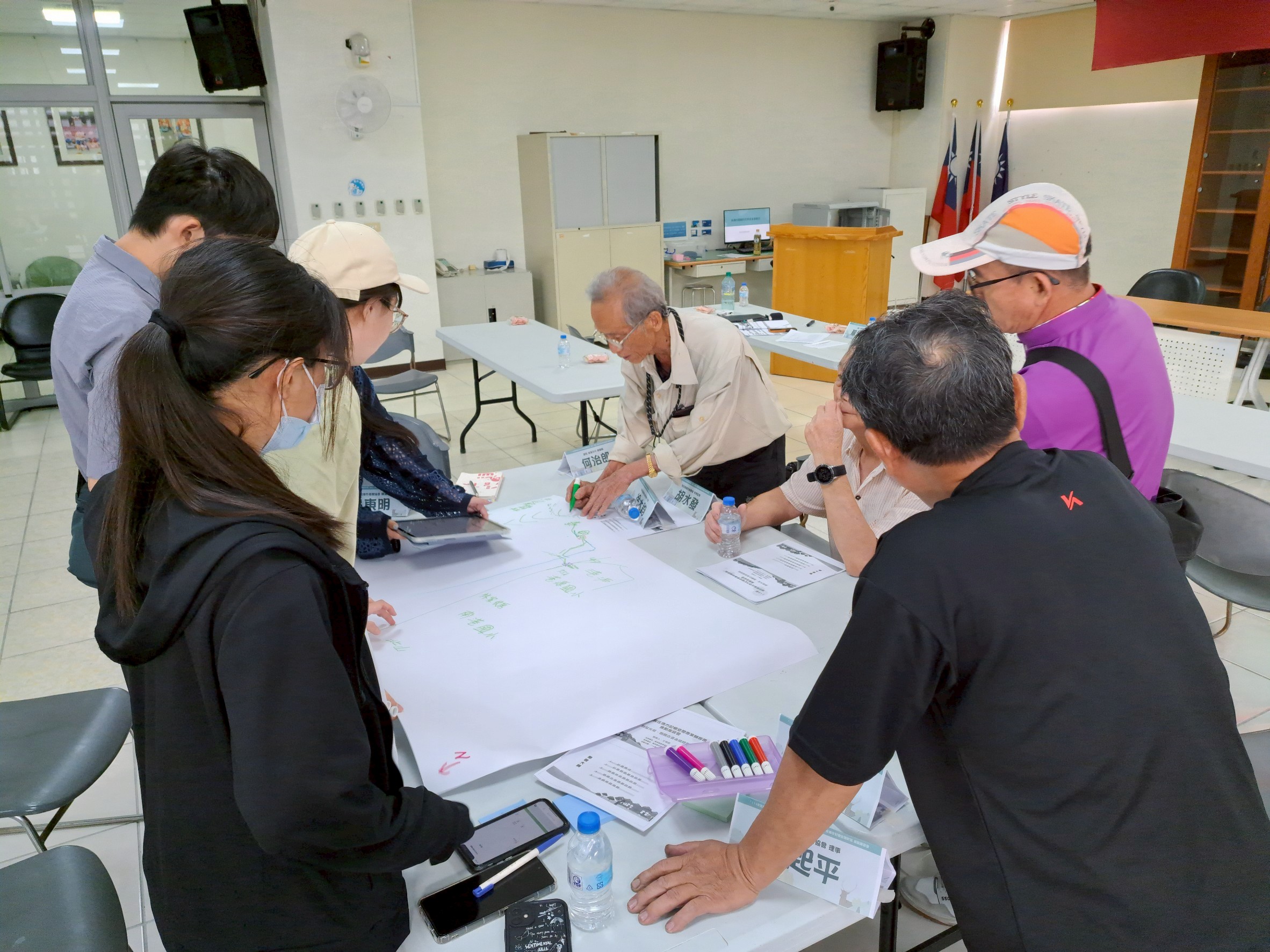 Image-LINE_ALBUM_0516地方記憶空間焦點座談會(一)_250520_6(3)