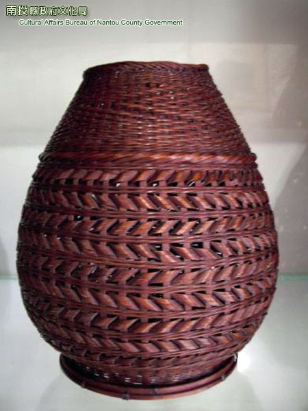 Image-黃塗山大肚花器作品