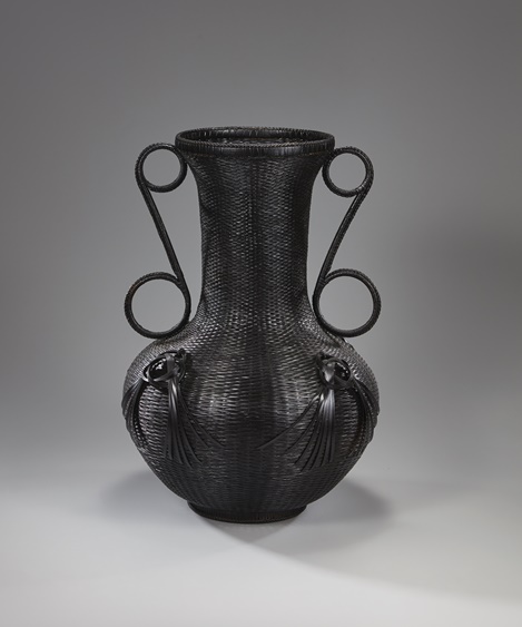 黑色造型花器（黑矸仔）