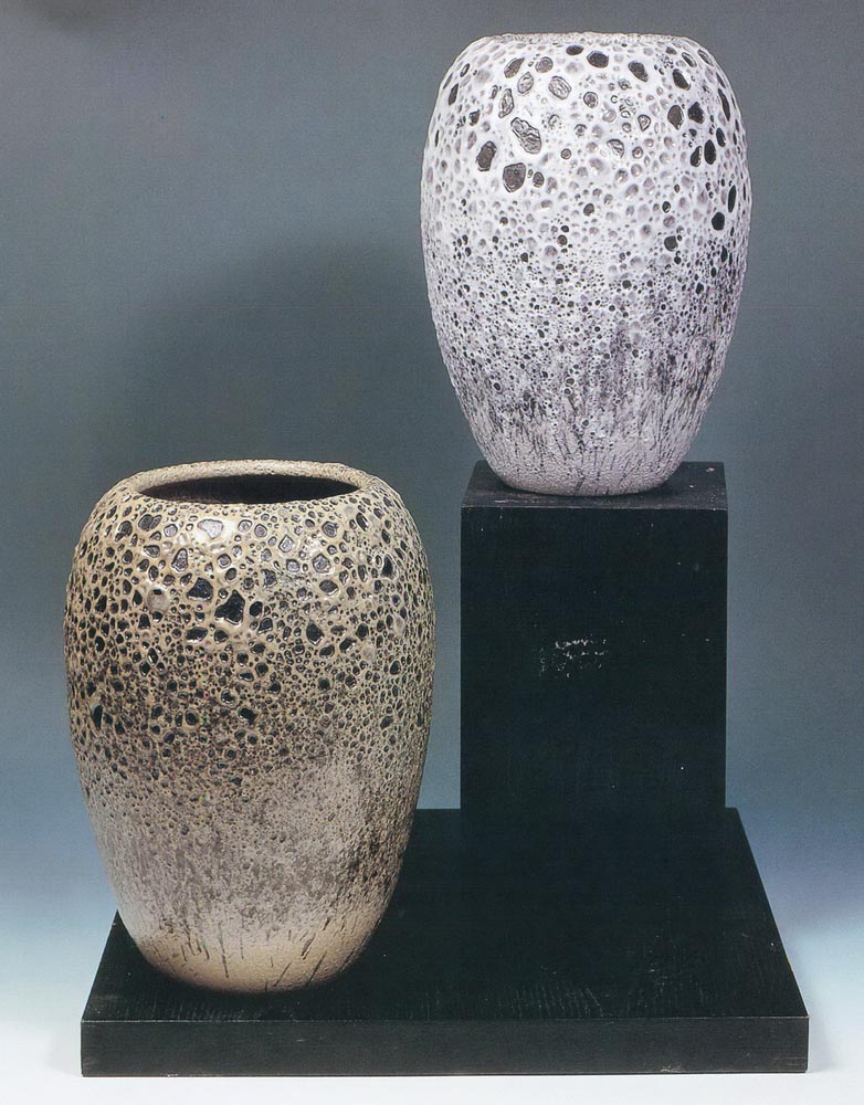 第三屆玉山美術獎暨陶藝獎-陶藝類入選作品(林才能-星球表象＃1)