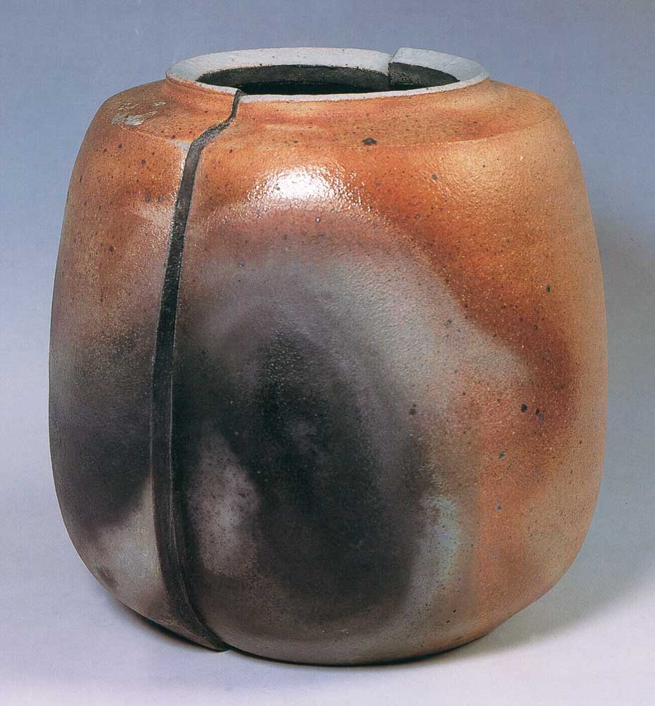 第四屆玉山美術獎作品-陶藝類優選林志明（燒締容器 )