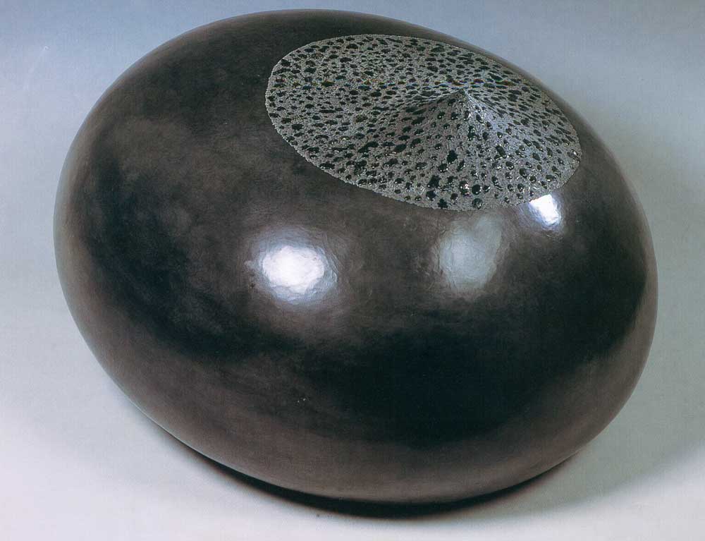 第四屆玉山美術獎作品-陶藝類佳作尤雅容（滿 )