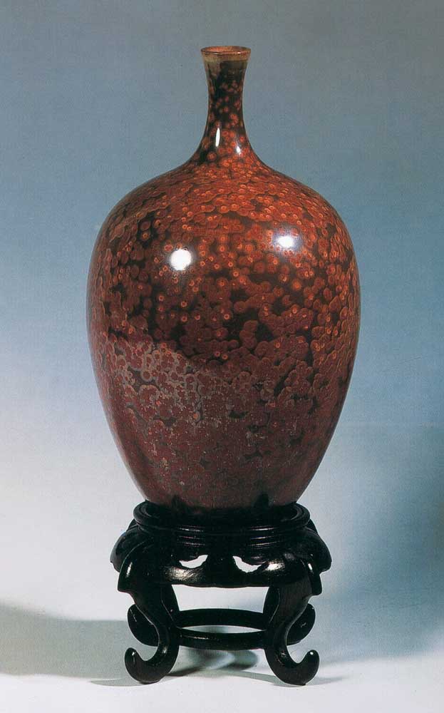 第四屆玉山美術獎作品-陶藝類入選沈宛蓁（風華再現 )