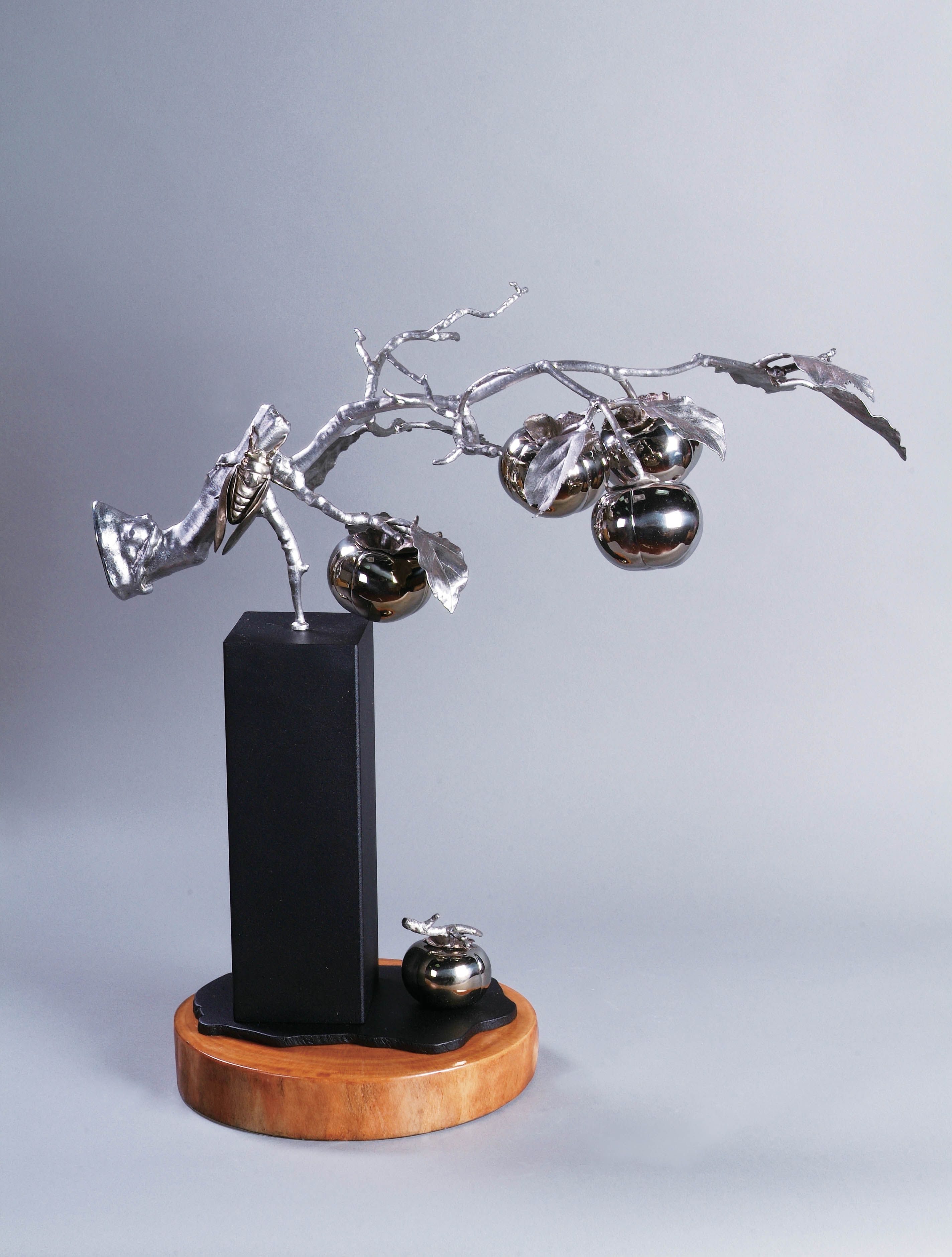 2019年南投縣玉山美術獎工藝類入選張政邦作品「柿紅．鳴秋蟬」